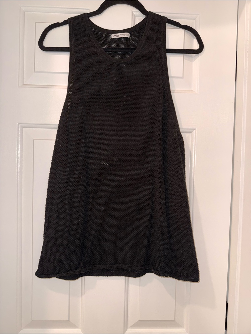 Zara Black Sleeveless Mesh Tank
